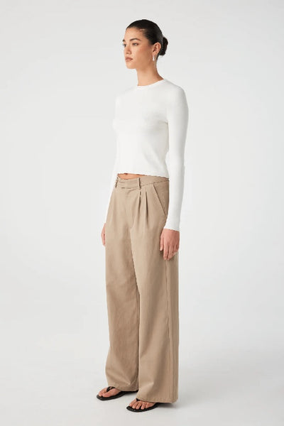 ARCAA MOVEMENT - MAGGIE LONGSLEEVE TSHIRT - CREAM - PERTH STOCKIST - AUSTRALIAN STOCKIST - WA STOCKIST - AUSTRALIA STOCKIST - AUS STOCKIST - PERTH BOUTIQUE - WA BOUTIQUE - AUS BOUTIQUE - AUSTRALIA BOUTIQUE