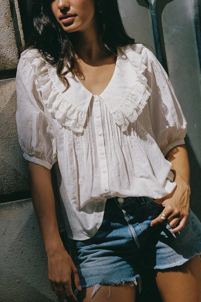 AUGUSTE - OTIS BLOUSE - WHITE - PERTH BOUTIQUE - AUSTRALIAN BOUTIQUE - WA BOUTIQUE - INTERNATIONAL SHIPPING - USA SHIPPING - PERTH STORES - PERTH STORE - AUSTRALIA - WA - WESTER AUSTRALIA - WOMENS FASHION - FASHION - CLOTHING - WA STOCKIST - PERTH STOCKIST - AUSTRALIAN STOCKIST - STOCKIST