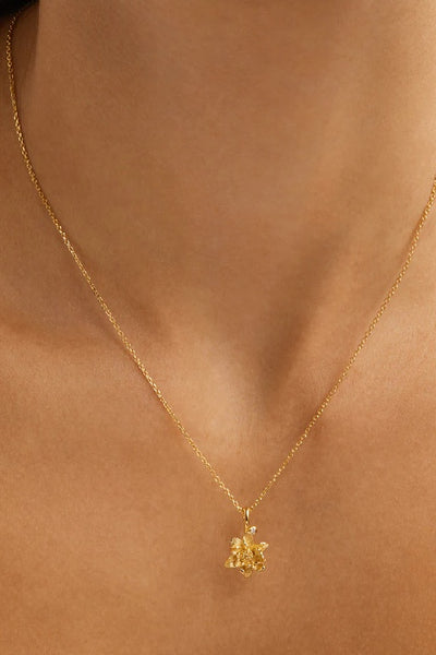 BY CHARLOTTE - BIRTH FLOWER NECKLACE - GOLD