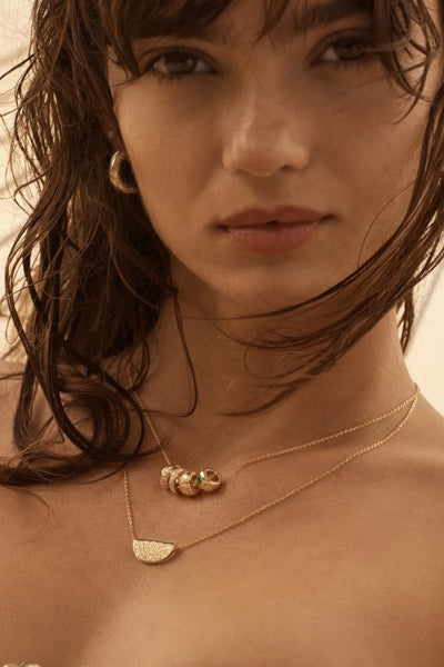 BY CHARLOTTE - IN BLOOM PETAL CHARM - GOLD