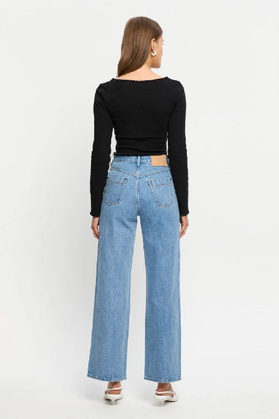 KIVARI - TALLULAH V-NECK TOP - BLACK - PERTH STOCKIST - AUSTRALIAN STOCKIST - WA STOCKIST - AUSTRALIA STOCKIST - AUS STOCKIST - PERTH BOUTIQUE - WA BOUTIQUE - AUS BOUTIQUE - AUSTRALIA BOUTIQUE