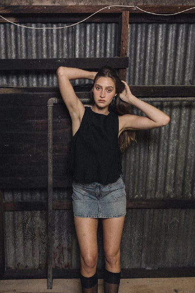 THRILLS - BLACK - PERTH - STOCKIST