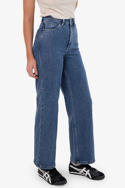 THRILLS - HOLLY STRETCH JEAN - VINTAGE RINSE BLUE - PERTH STOCKIST - AUSTRALIAN STOCKIST - WA STOCKIST - AUSTRALIA STOCKIST - AUS STOCKIST - PERTH BOUTIQUE - WA BOUTIQUE - AUS BOUTIQUE - AUSTRALIA BOUTIQUE - INTERNATIONAL SHIPPING - TARRIF