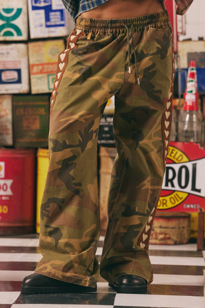 SHOP SABBI THE CANVAS HEART PANTS IN CAMO ONLINE