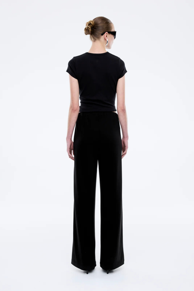 Back profile highlighting the high-stretch fabric and the way the soft jersey sits effortlessly at the waist and hips.