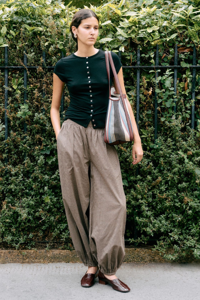 SHOP ARCAA MOVEMENT ROBBIE TOP IN BLACK ONLINE