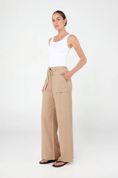 MADISON THE LABEL -LOTUS TANK - WHITE - PERTH BOUTIQUE - AUSTRALIAN BOUTIQUE - WA BOUTIQUE - INTERNATIONAL SHIPPING - USA SHIPPING - PERTH STORES - PERTH STORE - AUSTRALIA - WA - WESTER AUSTRALIA - WOMENS FASHION - FASHION - CLOTHING - WA STOCKIST - PERTH STOCKIST - AUSTRALIAN STOCKIST - STOCKIST