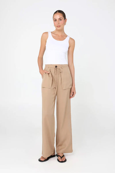 MADISON THE LABEL -LOTUS TANK - WHITE - PERTH BOUTIQUE - AUSTRALIAN BOUTIQUE - WA BOUTIQUE - INTERNATIONAL SHIPPING - USA SHIPPING - PERTH STORES - PERTH STORE - AUSTRALIA - WA - WESTER AUSTRALIA - WOMENS FASHION - FASHION - CLOTHING - WA STOCKIST - PERTH STOCKIST - AUSTRALIAN STOCKIST - STOCKIST