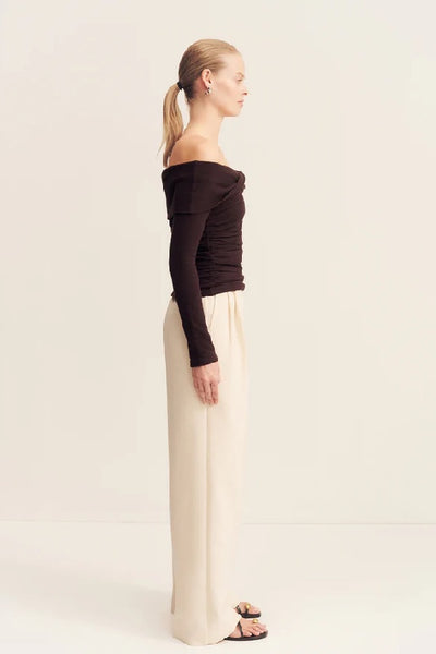 SHONA JOY - BEAU OFF THE SHOULDER TWIST FRONT TOP - ESPRESSO - PERTH BOUTIQUE - AUSTRALIAN BOUTIQUE - WA BOUTIQUE - INTERNATIONAL SHIPPING - USA SHIPPING - PERTH STORES - PERTH STORE - AUSTRALIA - WA - WESTER AUSTRALIA - WOMENS FASHION - FASHION - CLOTHING - WA STOCKIST - PERTH STOCKIST - AUSTRALIAN STOCKIST - STOCKIST