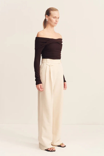 SHONA JOY - BEAU OFF THE SHOULDER TWIST FRONT TOP - ESPRESSO - PERTH BOUTIQUE - AUSTRALIAN BOUTIQUE - WA BOUTIQUE - INTERNATIONAL SHIPPING - USA SHIPPING - PERTH STORES - PERTH STORE - AUSTRALIA - WA - WESTER AUSTRALIA - WOMENS FASHION - FASHION - CLOTHING - WA STOCKIST - PERTH STOCKIST - AUSTRALIAN STOCKIST - STOCKIST