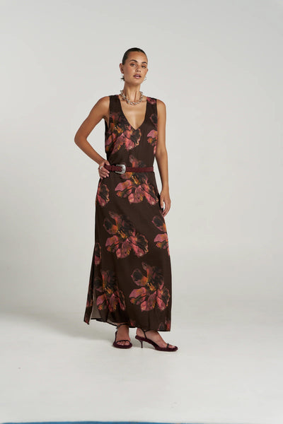 SUMMI SUMMI - V-NECK MAXI DRESS - CHOCOLAT PETALS-3 - PERTH BOUTIQUE - AUSTRALIAN BOUTIQUE - WA BOUTIQUE - INTERNATIONAL SHIPPING - USA SHIPPING - PERTH STORES - PERTH STORE - AUSTRALIA - WA - WESTER AUSTRALIA - WOMENS FASHION - FASHION - CLOTHING - WA STOCKIST - PERTH STOCKIST - AUSTRALIAN STOCKIST - STOCKIST
