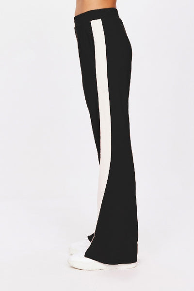 THE UPSIDE - PETRA FLARE PANT - BLACK - PERTH BOUTIQUE - AUSTRALIAN BOUTIQUE - WA BOUTIQUE - INTERNATIONAL SHIPPING - USA SHIPPING - PERTH STORES - PERTH STORE - AUSTRALIA - WA - WESTER AUSTRALIA - WOMENS FASHION - FASHION - CLOTHING - WA STOCKIST - PERTH STOCKIST - AUSTRALIAN STOCKIST - STOCKIST