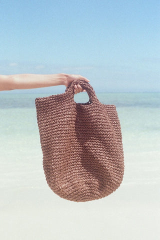 ZULU & ZEPHYR - ROUND STRAW BAG - WALNUT