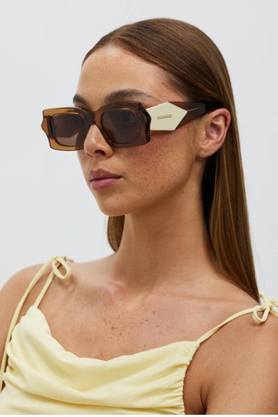 KAREN WALKER - BLOW WAVE OCHRE